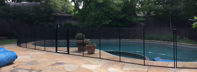 Black pool fence in Dallas
