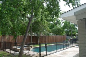 grapevine pool fence black
